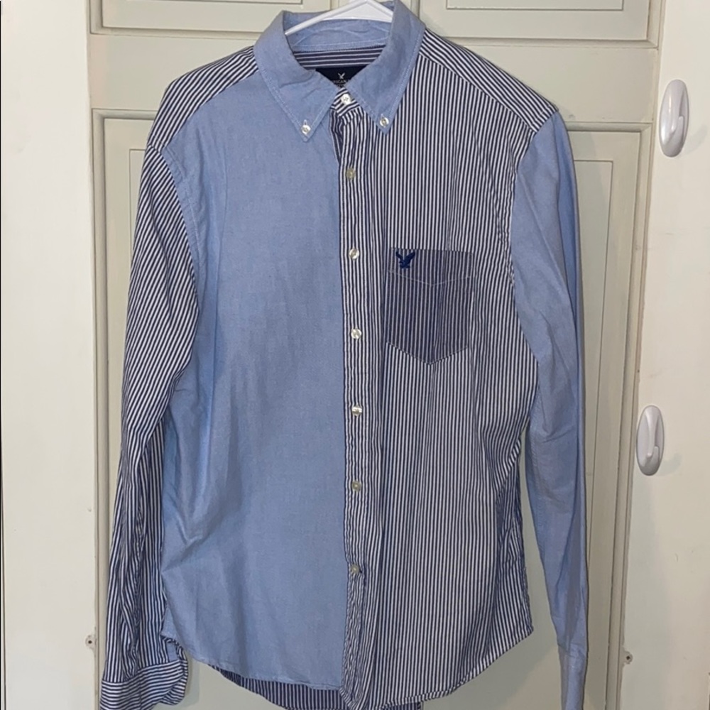 American Eagle button down